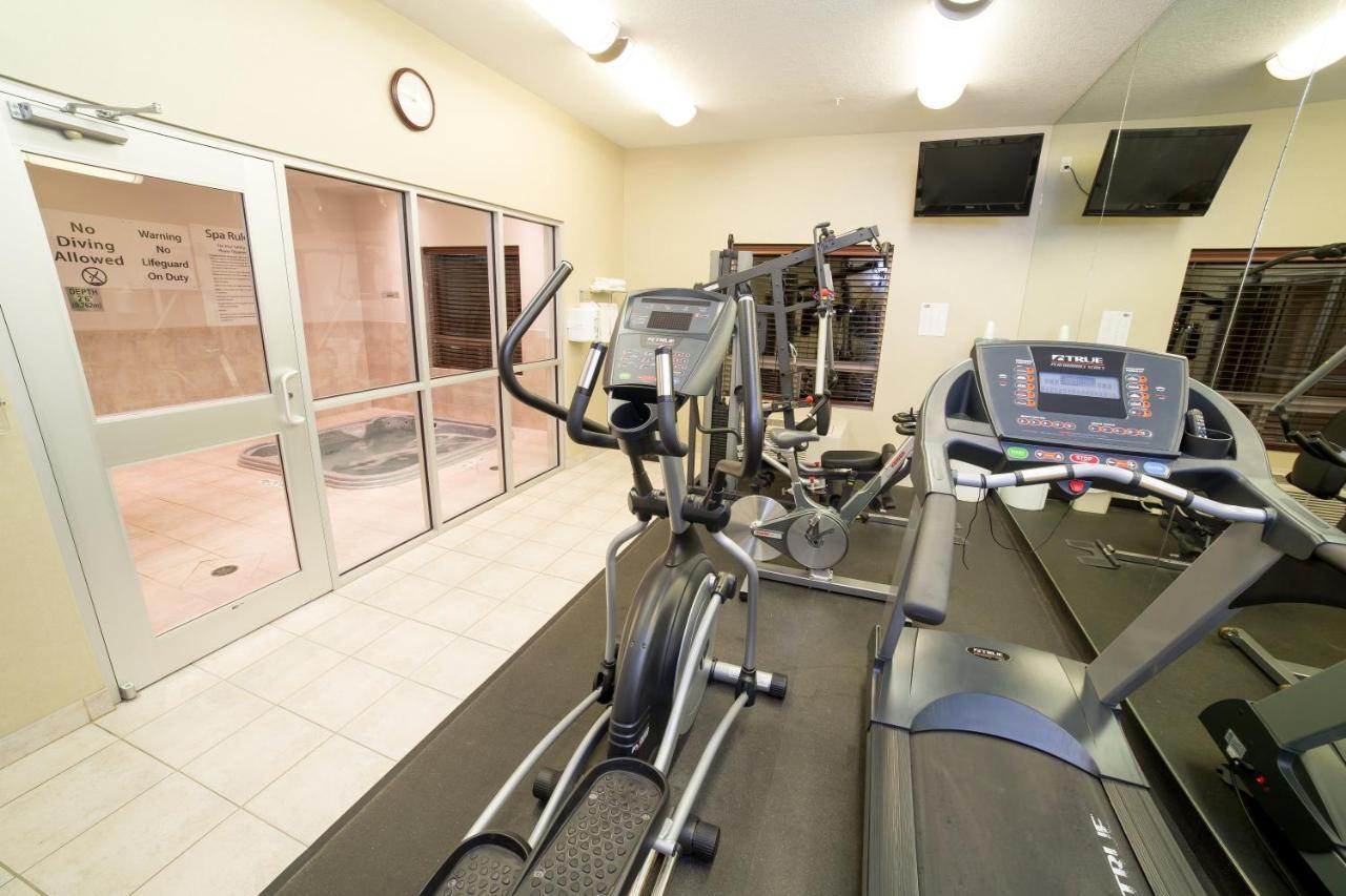 Holiday Inn Express & Suites Drayton Valley By Ihg Buitenkant foto