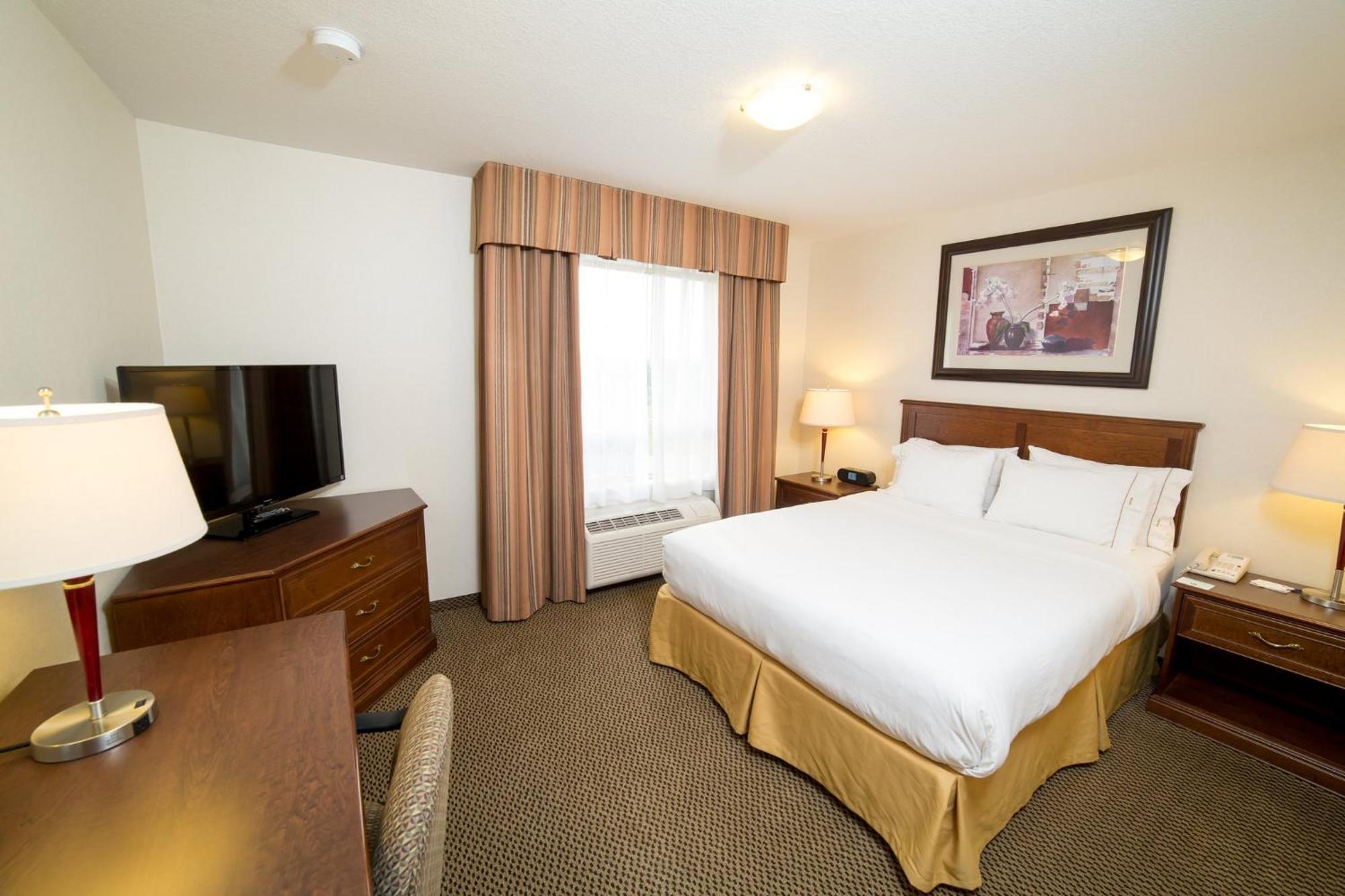 Holiday Inn Express & Suites Drayton Valley By Ihg Buitenkant foto