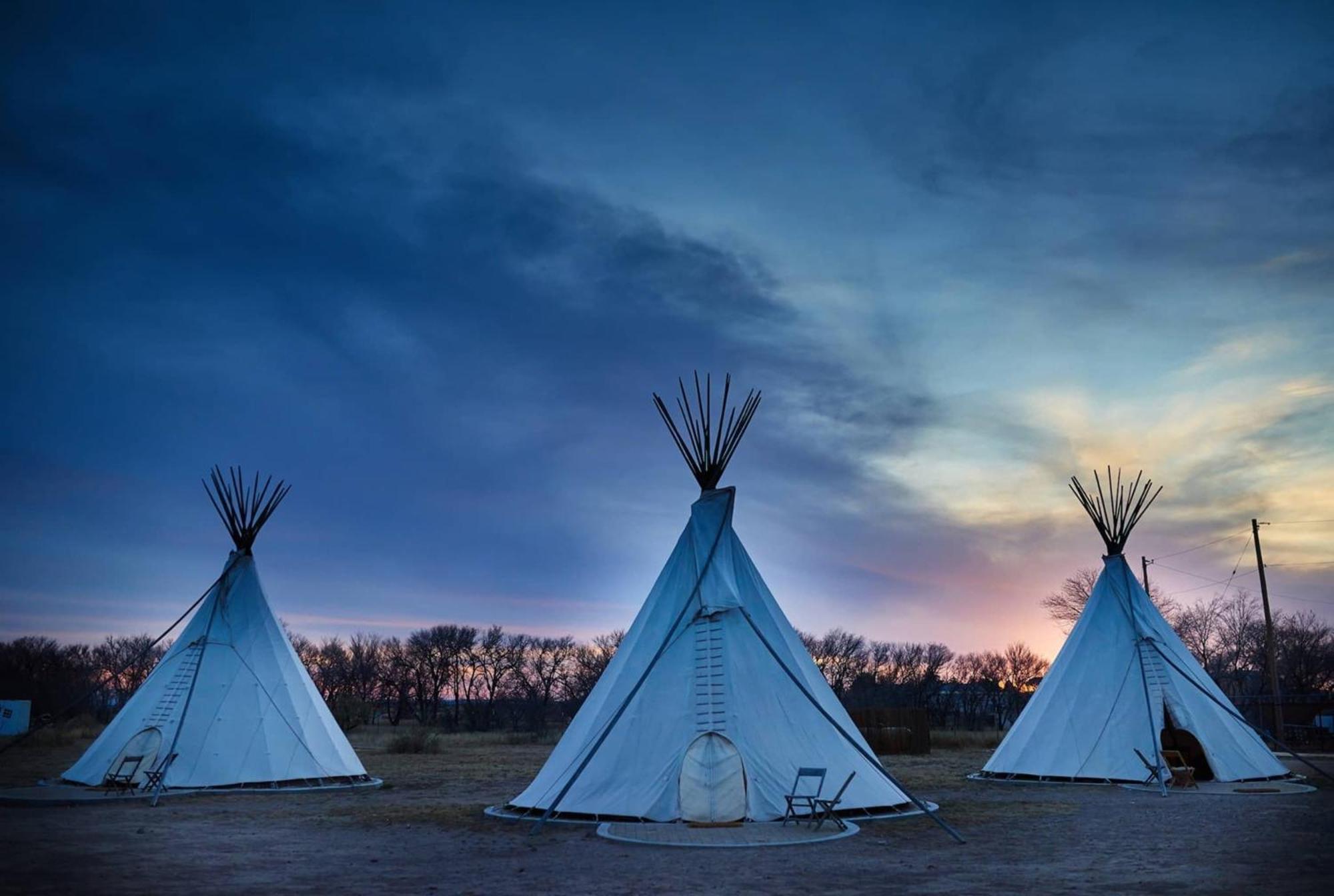 Holiday Inn Express & Suites Drayton Valley By Ihg Buitenkant foto